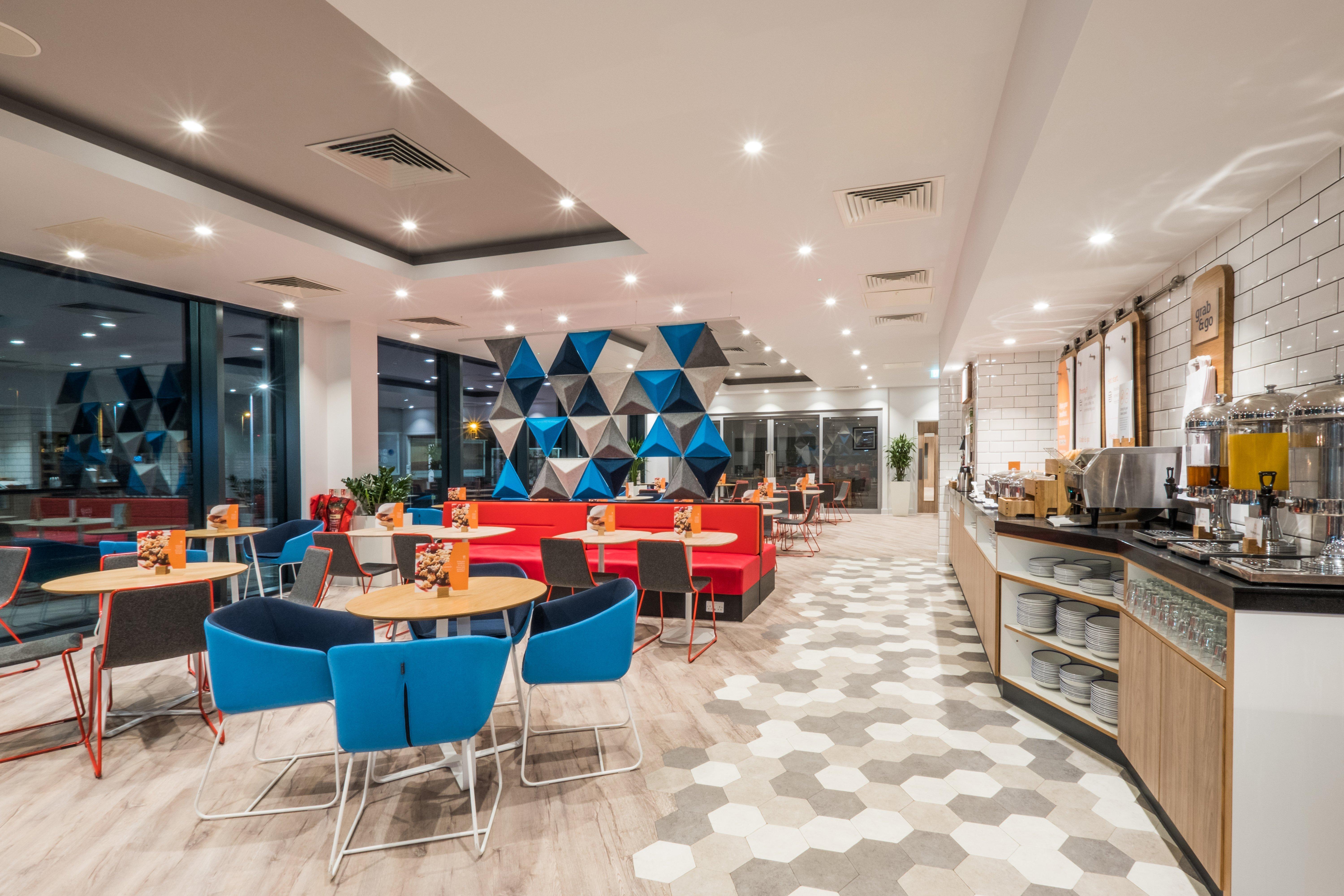 Holiday Inn Express - Stockport By Ihg Exterior foto